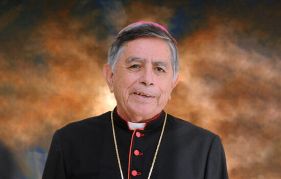 Mons. Bernal es llamado a la casa del padre